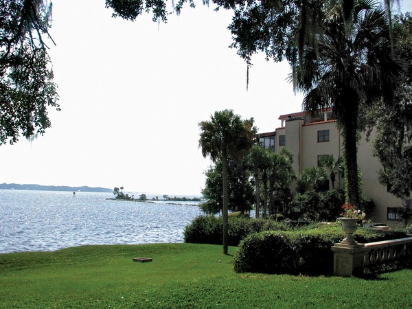 USPCV - Port Canaveral - Green Cove Springs - VISIT FLORIDA.jpg